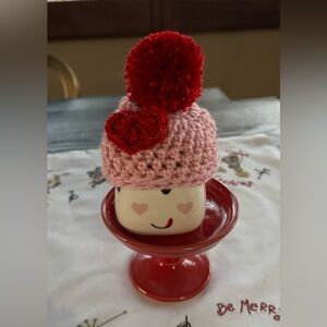 Marshmallow Mug Hat